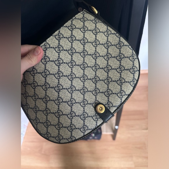 Authentic!! Gucci GG Supreme Small Linea A Shoulder Bag in blue and tan - Picture 5 of 11